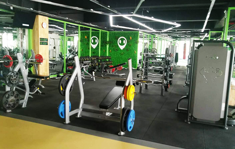 米兰智能健身器材